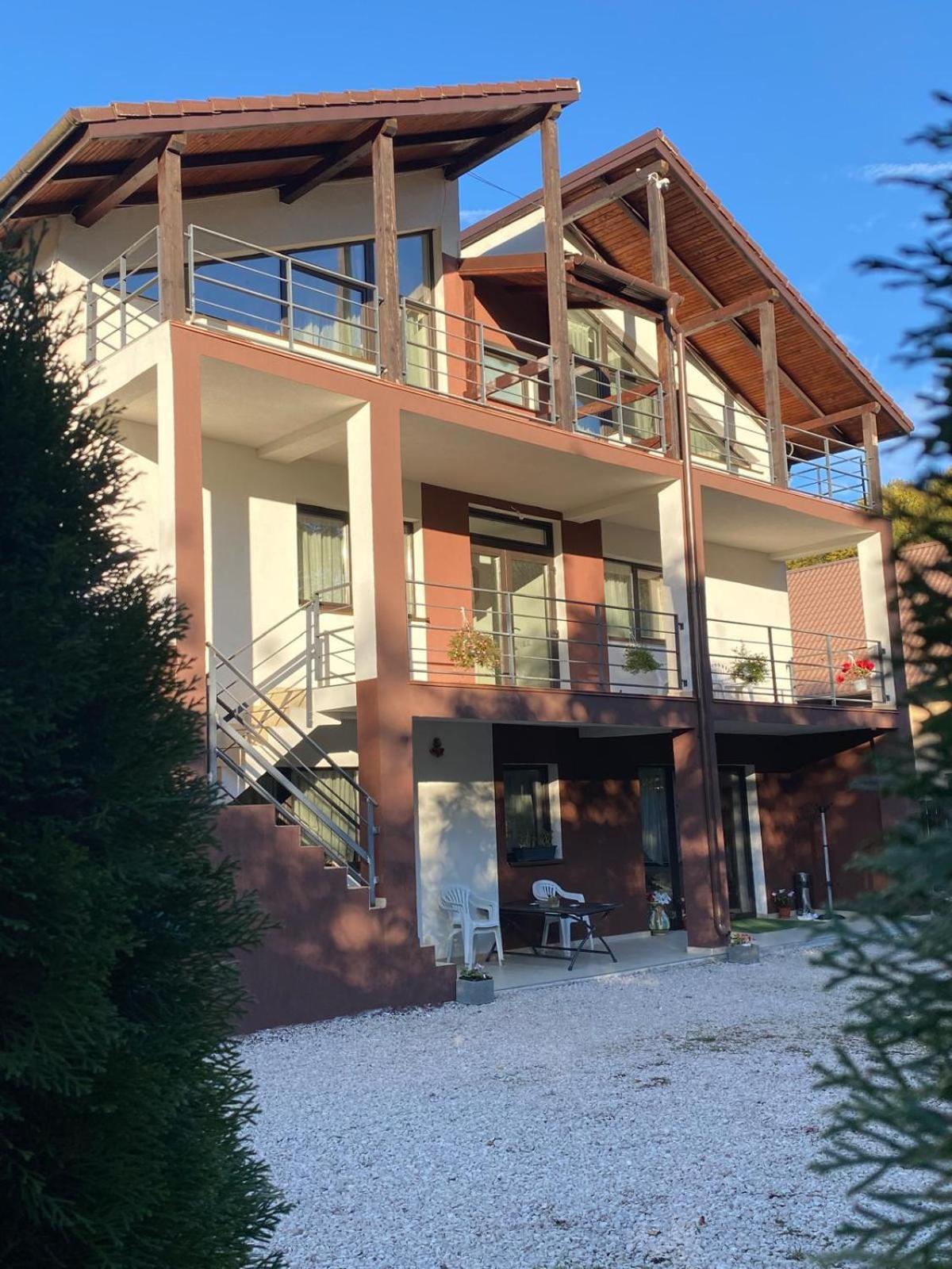 Vila Emma Rîşnov Extérieur photo